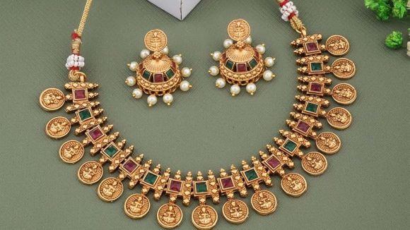 Gold Rate Dropped: వావ్.. భారీగా తగ్గిన గోల్డ్ రేట్స్.. నేడు తులంపై ఎంత తగ్గిందంటే?