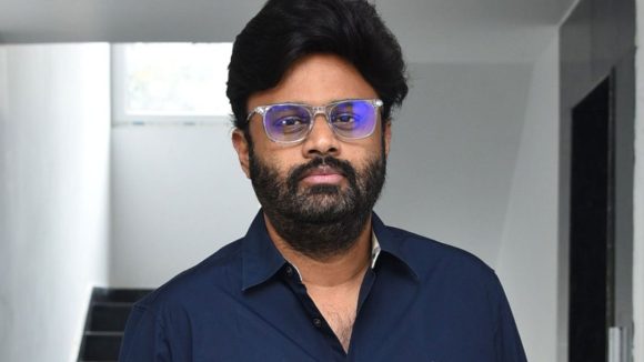War 2 : వార్ 2 నష్టాలు.. 18 కోట్లు రిటర్న్ పై ఓపెన్ అయిన నిర్మాత..