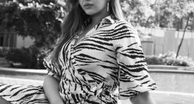 Poojitha Ponnada : బ్లాక్ అండ్ వైట్ లుక్ లో పూజిత స్టిల్స్..చూపుతిప్పుకోలేరు..