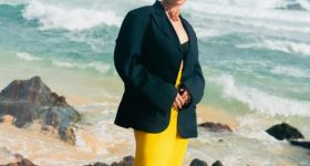 Priyanka Mohan : సముద్రపు ఒడ్డున అందాల ప్రియాంక.. గ్లామర్ కు ఫిదా..