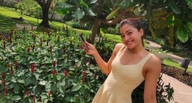 Rashmika Mandanna : ఫ్రెండ్స్ తో చిల్ అవుతున్న రష్మిక మందన్న.. ఫోటోలు వైరల్