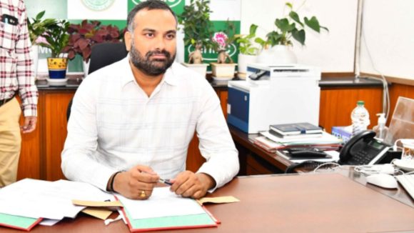 RV karnan: GHMC డీలిమిటేష‌న్‌పై కమిషనర్ ఆర్‌వీ కర్ణన్ స్పష్టీకరణ.. అభ్యంతరాలన్నీ పరిగణలోకి తీసుకుంటాం..!