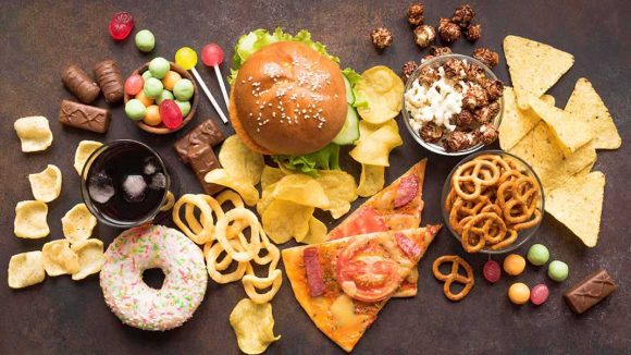 Food For High Cholesterol: కొలెస్ట్రాల్ తగ్గాలా ? వీటిని పొరపాటున కూడా తినొద్దు !