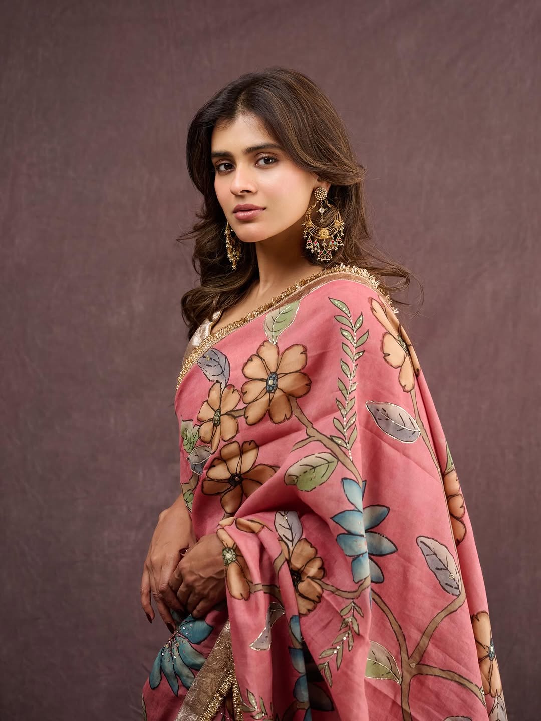 Actress Hebah Patel Photo Gallery