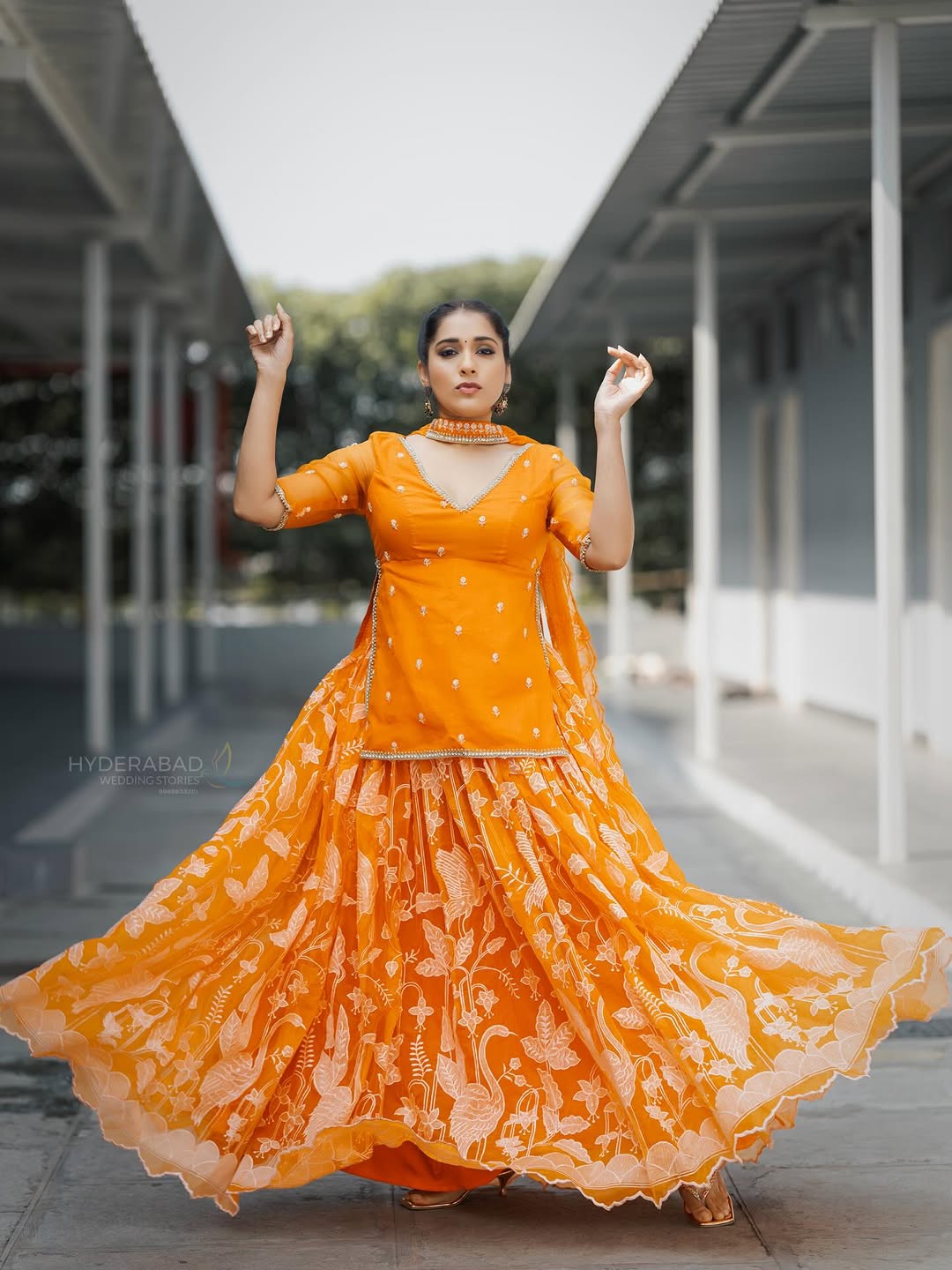 Actress Rashmi Gautam Photo Gallery