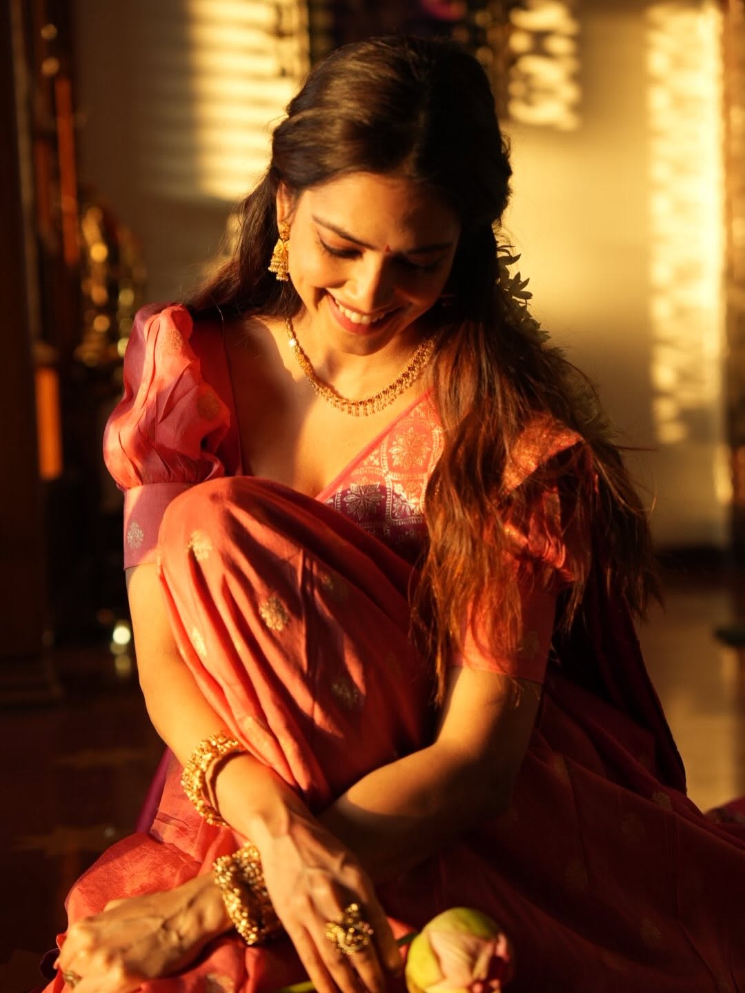 Malavika Mohanan (Source: Instragram) Actress Malavika Mohanan Photo Gallery