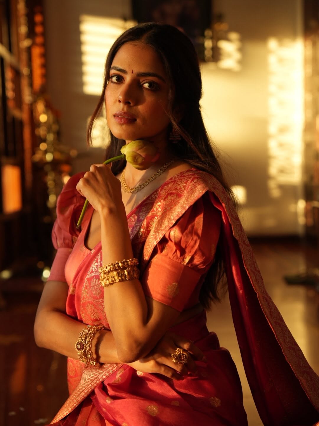 Malavika Mohanan (Source: Instragram) Actress Malavika Mohanan Photo Gallery