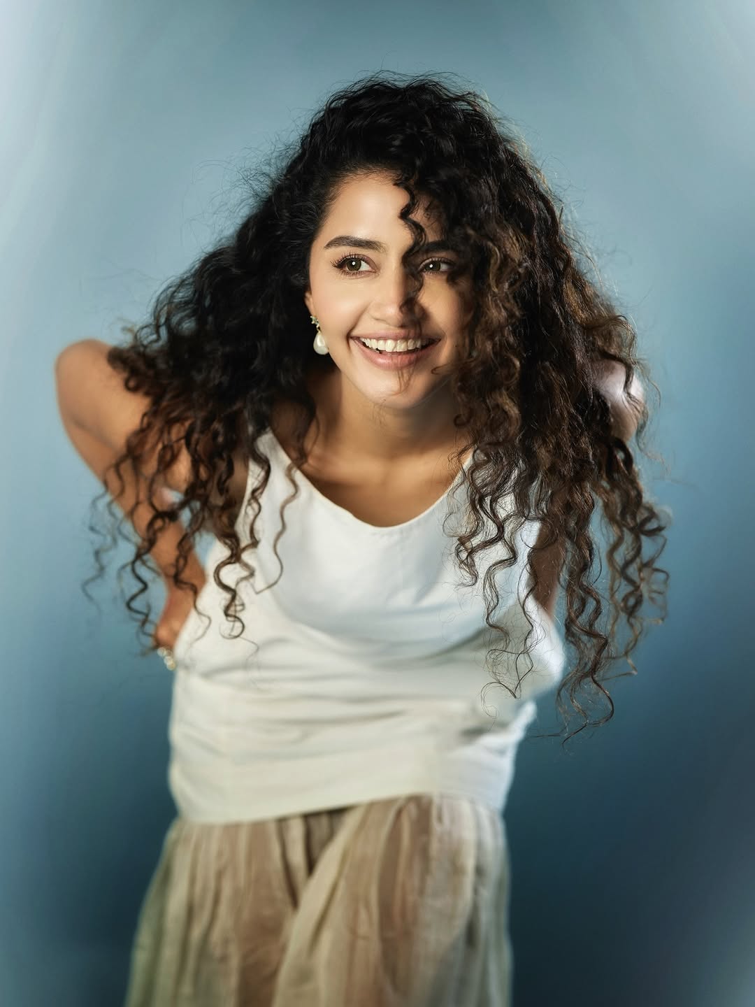 Actress Anupama Parameswaran Photo Gallery