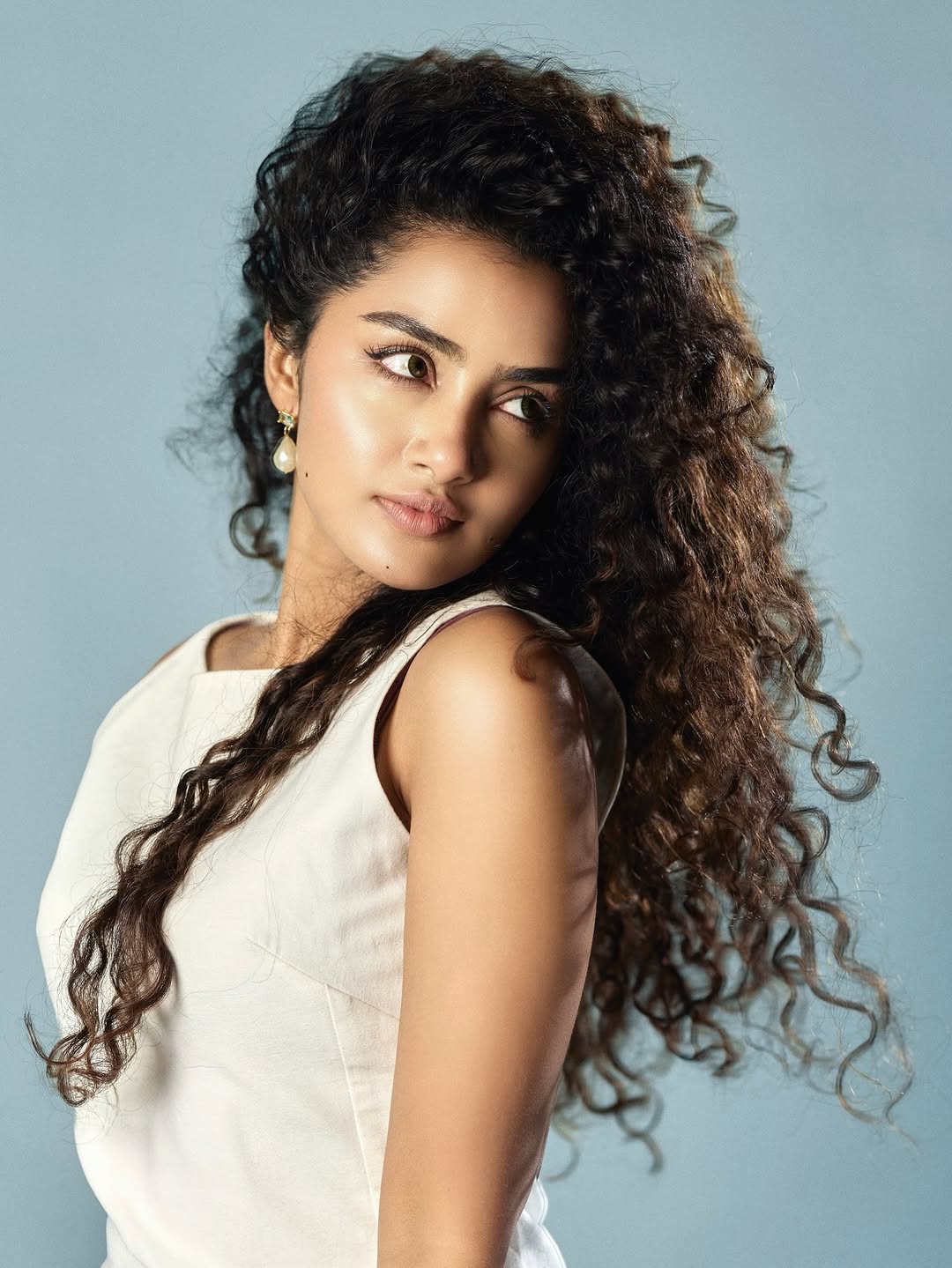Actress Anupama Parameswaran Photo Gallery