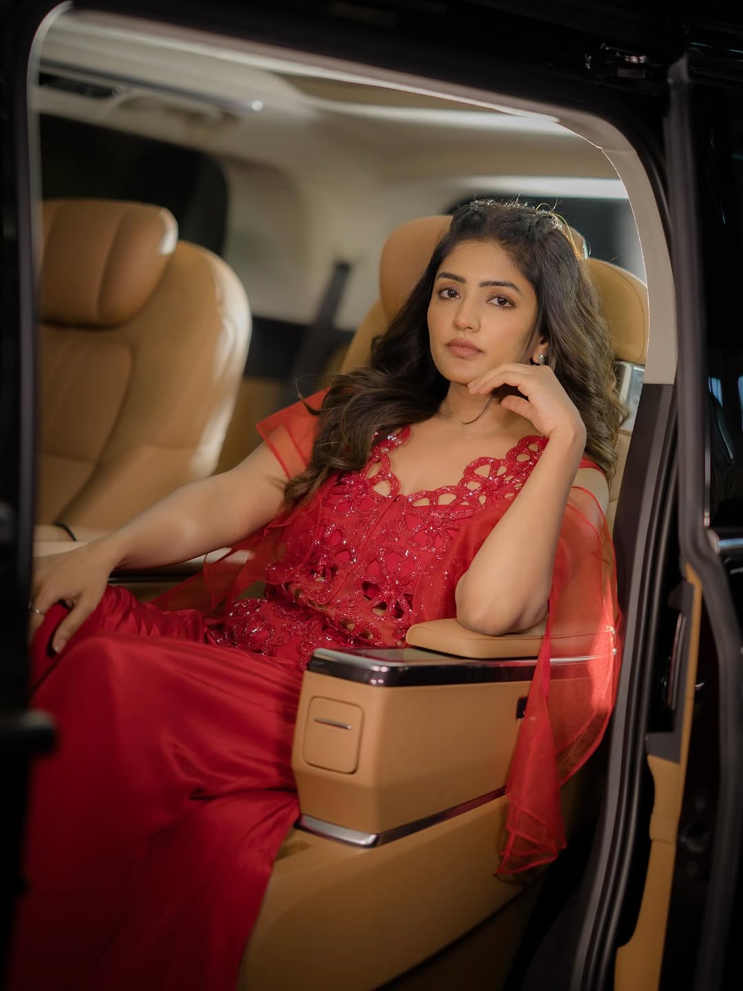 Eesha Rebba (Image Credit: Instagram) Actress Eesha Rebba Photo Gallery