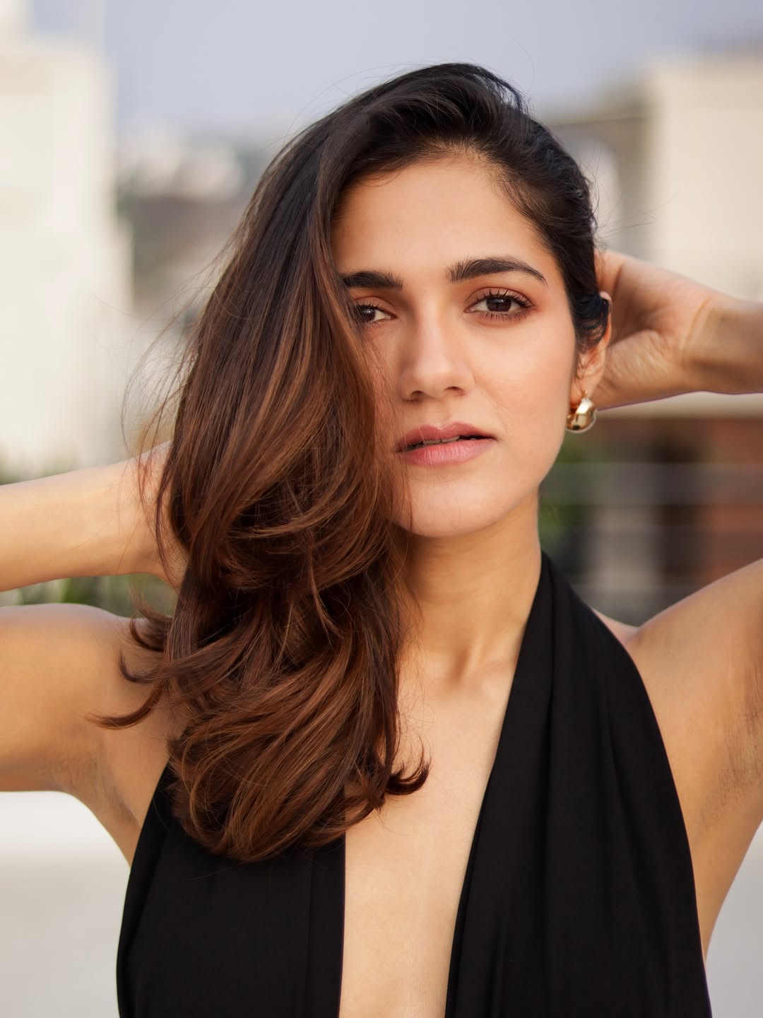 Actress Simran choudhary Photo Gallery