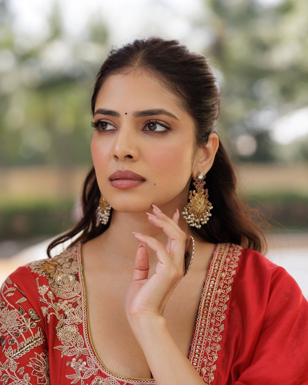Malavika Mohanan (Image Credit: Instagram) Actress Malavika Mohanan Photo Gallery