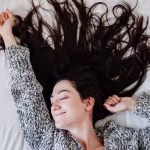 Hair Care:  పడుకునేటప్పుడు జుట్టును జడ వేయాలా ? వదిలేయాలా ? ఏది మంచిది