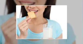 Biscuits: బిస్కెట్లు ఎక్కువగా తింటున్నారా ? అయితే ఈ ఆరోగ్య సమస్యల గురించి తప్పక తెలుసుకోండి !