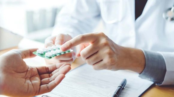 Medicine: గడువు ముగిసిన మందులను వాడటం ప్రమాదకరమా ?