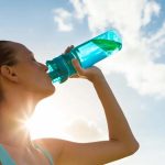 Drinking Water: నీరు తాగేటప్పుడు ఈ 4 పొరపాట్లు చేస్తున్నారా ? ఇలా అస్సలు చేయొద్దు !