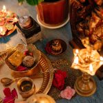 Puja Materials: పూజ తర్వాత మిగిలిన వస్తువులను ఏం చేయాలి ?