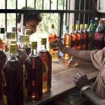 Liquor Price Hike: సంక్రాంతి వేళ మందు బాబులకు షాక్.. 10 రూపాయల చొప్పున పెంచిన ఏపీ ప్రభుత్వం