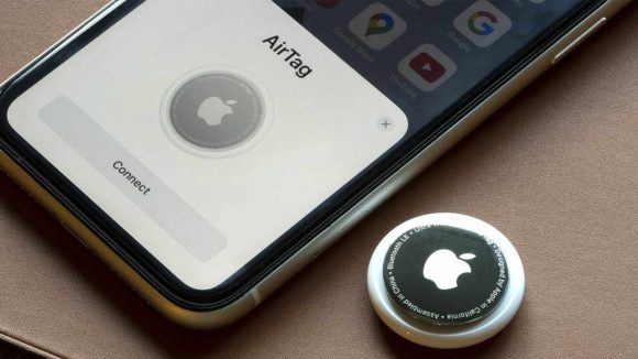 Apple New Airtag: పోగొట్టుకున్న వస్తువులను వెతకడం ఇక చిటికెలో పని.. ఆపిల్ కొత్త ఎయిర్‌ట్యాగ్ వచ్చేసిందోచ్!