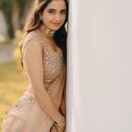 Ashika Ranganath : లెహంగాలో మనసు దోచుకుంటున్న ఆషిక.. మతిపోతుంది మామ..