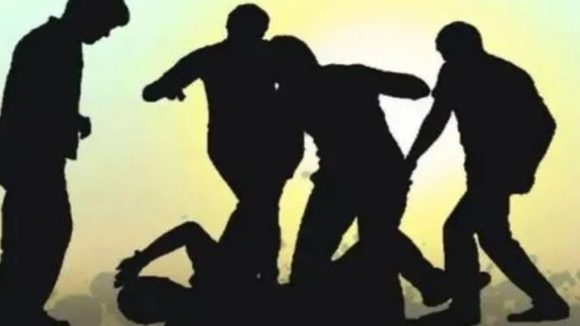 BJP MLA: బీజేపీ ఎమ్మెల్యే కనుసన్నల్లోనే దారుణం.. బట్టలు విప్పి మూత్రం పోసి.. వీడియో కాల్‌లో చూస్తూనే..?