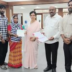Telangana: మానవత్వం చాటుకున్న రేవంత్ సర్కార్.. గల్ఫ్ కార్మికుడి మృతదేహం తరలింపుకు రూ. 1.50 లక్షల సాయం