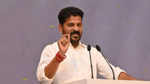CM Revanth: దివ్యాంగుల వివాహానికి రూ.2 లక్షలు.. సీఎం రేవంత్ రెడ్డి సంచలన ప్రకటన