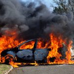 Car Fire Accident: నేషనల్ హైవేపై కారులో మంటలు.. వెంటనే బయటకు దూకడంతో..?
