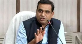 Hyderabad Crime: తల్లి సహజీవనంపై గొడవ.. కొడుకు విసిరిన కత్తి ప్రాణం తీసింది