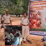 Cockfights: పందెం రాయుళ్లపై పోలీసుల ఉక్కుపాదం.. నున్నలో కోడి పందాల బరులు ధ్వంసం!