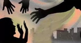 Delhi Crime: ఢిల్లీలో దారుణం.. ఆరేళ్ల చిన్నారిపై సామూహిక అత్యాచారం.. ముగ్గురు మైనర్ల ఘాతుకం