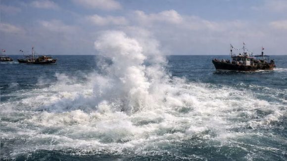 Gujarat :  గుజరాత్‌లో మరిగిపోతున్న మహా సముద్రం.. ఆ ఒక్క చోటే వేడెక్కడానికి కారణం ఏమిటీ?