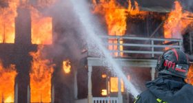 Himachal Pradesh Fire: విషాదం.. ఒకే కుటుంబంలో ఆరుగురు బలి.. నిద్రలోనే కబళించిన మంటలు!