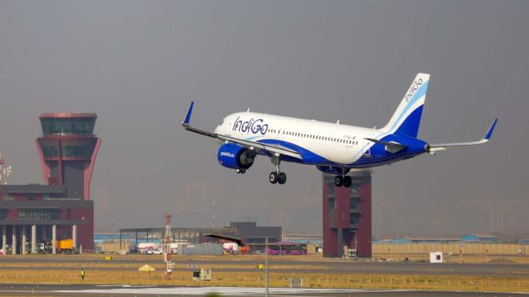 IndiGo Flights: ఇండిగో సంస్థకు భారీ షాక్,  రూ. 22 కోట్లు జరిమానా, అసలేం జరిగింది?
