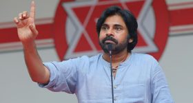 Varsha Bollamma: న్యూజిలాండ్ క్రికెట‌ర్ల‌ను అవ‌మానించిన టాలీవుడ్ హీరోయిన్‌..వాళ్లంతా సోదిగాళ్లు అంటూ పోస్ట్‌