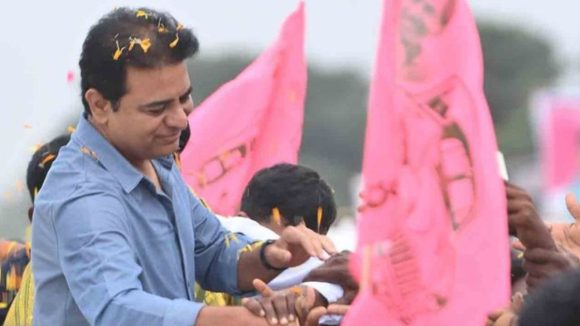 BRS News: బీఆర్ఎస్ పార్టీకి మరో షాక్.. కేటీఆర్ ఖమ్మం టూర్‌కి ముందే, రానున్న రోజుల్లో
