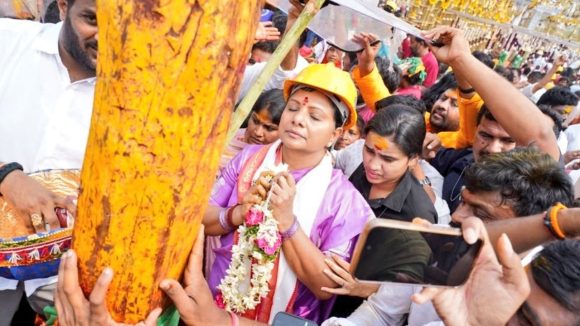 Kavitha: తెలంగాణ వచ్చి 12 ఏళ్లు అయినా.. అదే పరిస్థితి ఏం మారింది..? మేడారంలో కవిత సంచలన వ్యాఖ్యలు