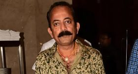 Aus vs Eng: ఆస్ట్రేలియా బ్యాట‌ర్ పై బెన్ స్టోక్స్ దాడి..భుజాల‌పై చేతులేసి మ‌రీ !