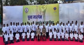 Maoist Surrender: మావోయిస్ట్ పార్టీకి బిగ్ షాక్.. మరో 52 మంది సరెండర్