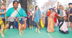 Medaram Jatara 2026: వన దేవతల చెంతకు సారలమ్మ భర్త.. భక్తులకు మంత్రి సీతక్క కీలక విన్నపం