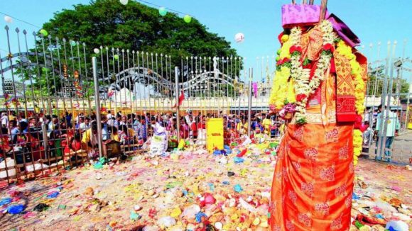 Medaram Jatara: మేడారంలో మొదలైన జాతర సందడి.. మండెమెలిగే పూజలతో వనదేవతల ఉత్సవాలకు అంకురార్పణ!