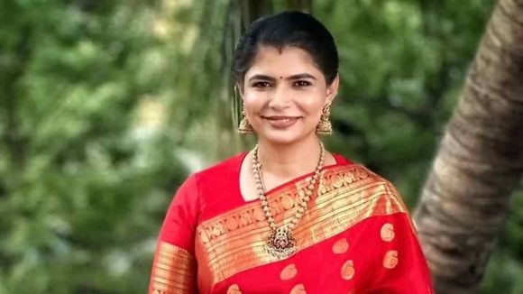 Chinmayi Sripada: AI కాదు దాన్నే వాడే మనుషులే దుర్మార్గులు.. మరోసారి చిన్మయి వాగ్వాదం..!