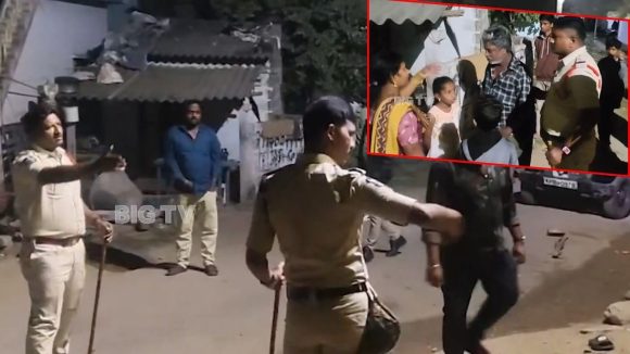 NTR District: న్యూ ఇయర్ వేళ యువకుల మధ్య రగడ..  అర్ధరాత్రి కర్రలతో ఫైటింగ్, రంగంలోకి పోలీసులు