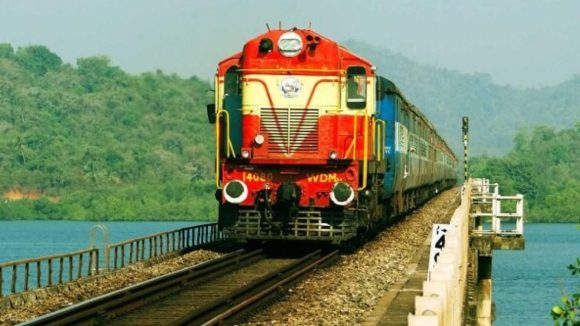 Railway Group-D: రైల్వేలో భారీ కొలువుల జాతర.. 22,000 గ్రూప్-డి పోస్టుల భర్తీకి నోటిఫికేషన్ విడుదల