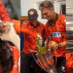 Sunrisers Eastern Cape: వివాదంలో స‌న్ రైజ‌ర్స్‌..ట్రోఫీలో బీర్లు పోసుకుని తాగేశారు, షాకింగ్ వీడియో వైర‌ల్‌