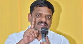 Mallanna: మహిళా IAS వ్యవహారంలో బీఆర్ఎస్ కుట్ర.. తీన్మార్ మల్లన్న సంచలన వ్యాఖ్యలు