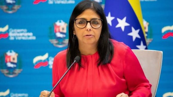 Venezuela: వెనిజులాలో రాజకీయ సంక్షోభం.. రష్యాకు పారిపోయిన ఉపాధ్యక్షురాలు, సుప్రీంకోర్టు కీలక ఆదేశం