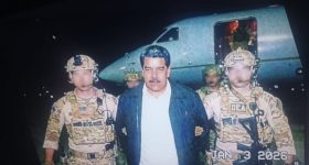 Maduro In US Custody: అమెరికా కస్టడీలో మదురో.. సైనికులతో ఉన్న ఫొటో వైరల్.. సద్దాం హుస్సేన్ తర్వాత