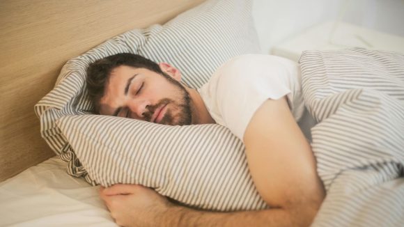 Sleep: తగినంత నిద్రపోతే.. ఆరోగ్య సమస్యలు అస్సలు రావట ! షాకింగ్ నిజాలు ఇవే