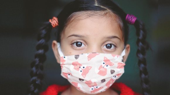 Epilepsy in kids: ఫిట్స్ వ్యాధి ఉన్న పిల్లలకు ఎలాంటి ఆహారాలు తినపించకూడదు?